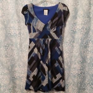 B. Smart medium dress